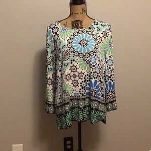 Teal/Green Geometric shirt